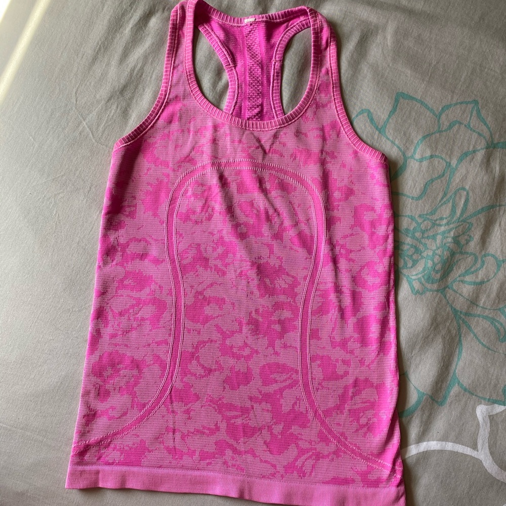 Lululemon run swiftly tank pink